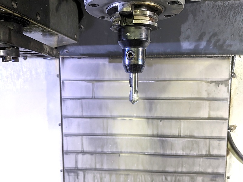 Services – On-site CNC Machining – 800×600